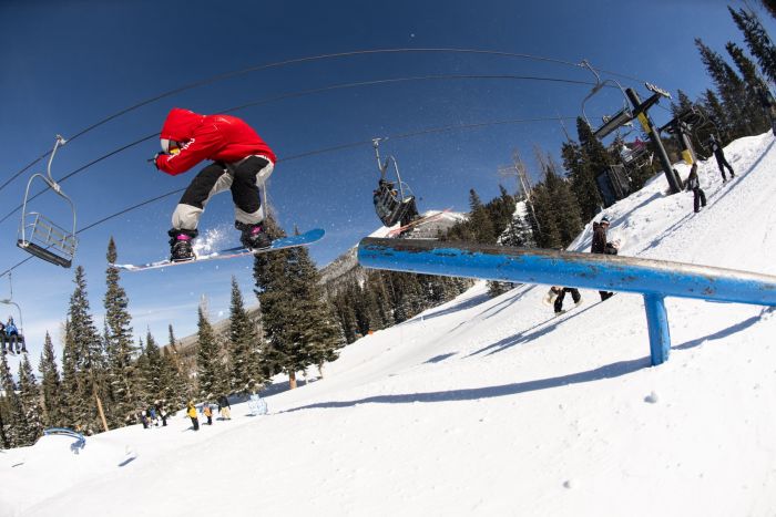 Women's Gloss C Snowboard 2025