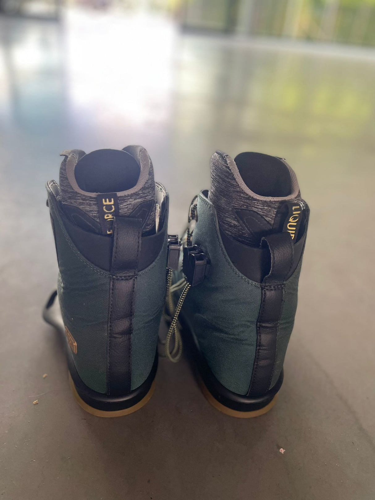 Liquid Force Peak 4D - 2nd Hand Wakeboard Bindings