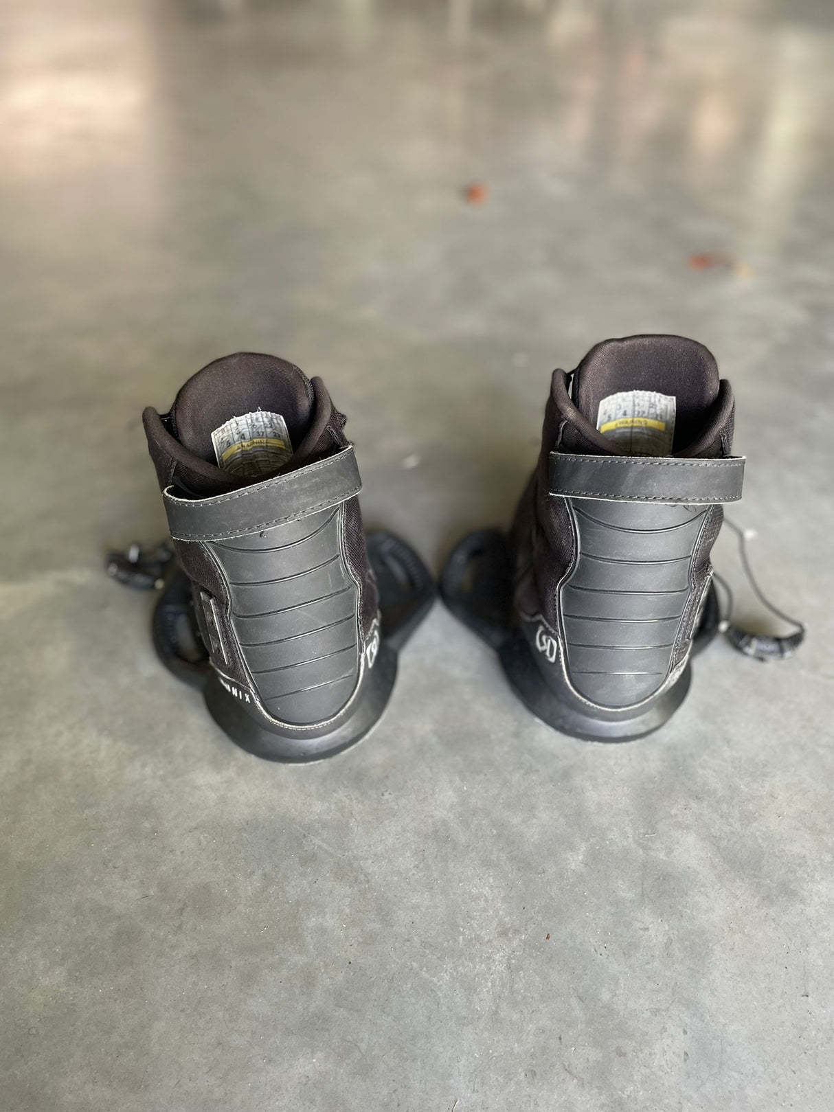 Ronix Black - 2nd Hand Wakeboard Bindings