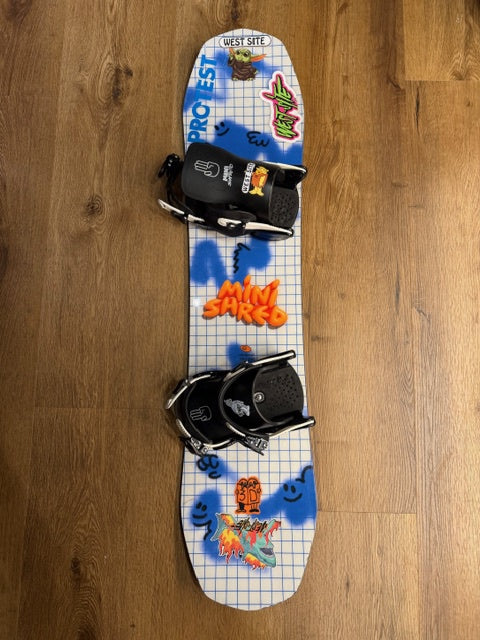 2nd Hand Minishred Kids Snowboard Set