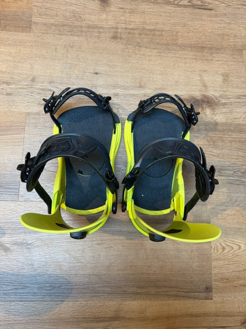 2nd Hand Strata Snowboard Binding