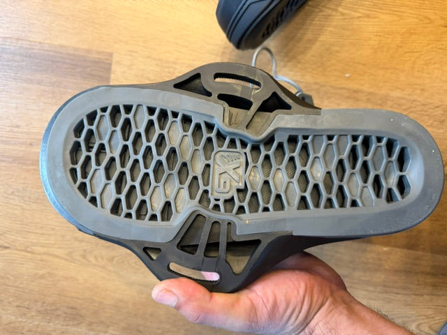 2nd Hand Liquid Force Classic 6X Wakeboard Binding