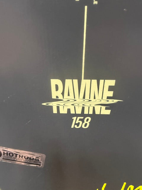 2nd Hand Ravine Snowboard