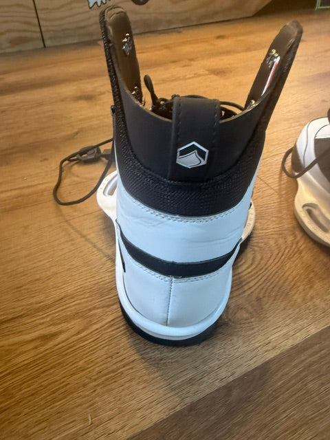 2nd Hand Terra 6X Wakeboard Binding
