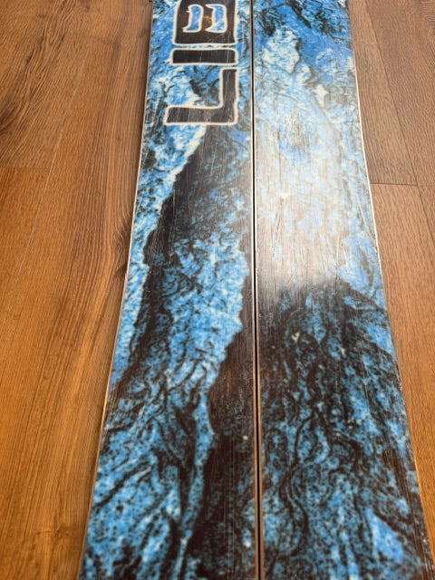2nd Hand Split BRD Splitboard + Skins
