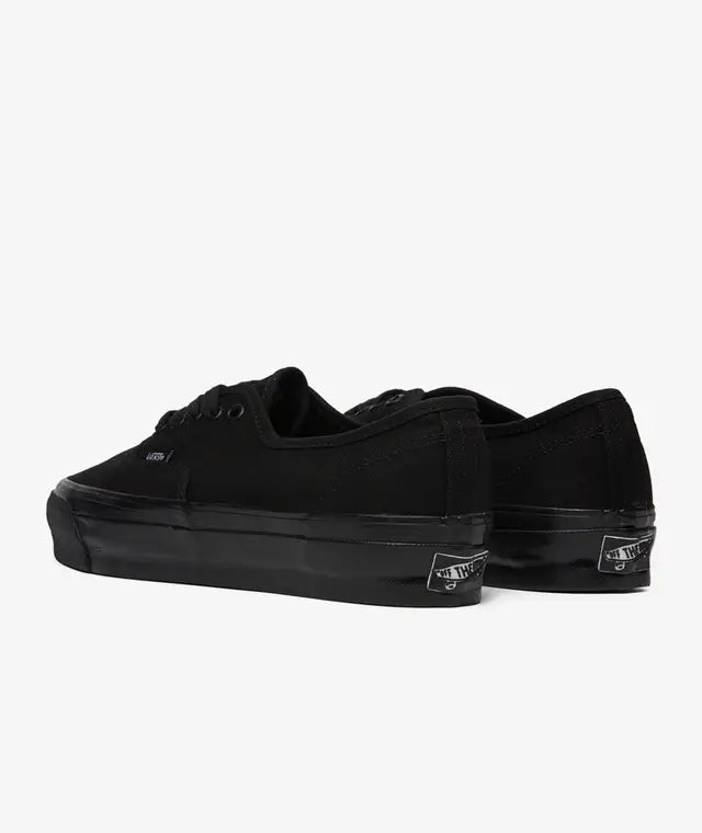 LX Premium Authentic Reissue 44 Skate Shoe