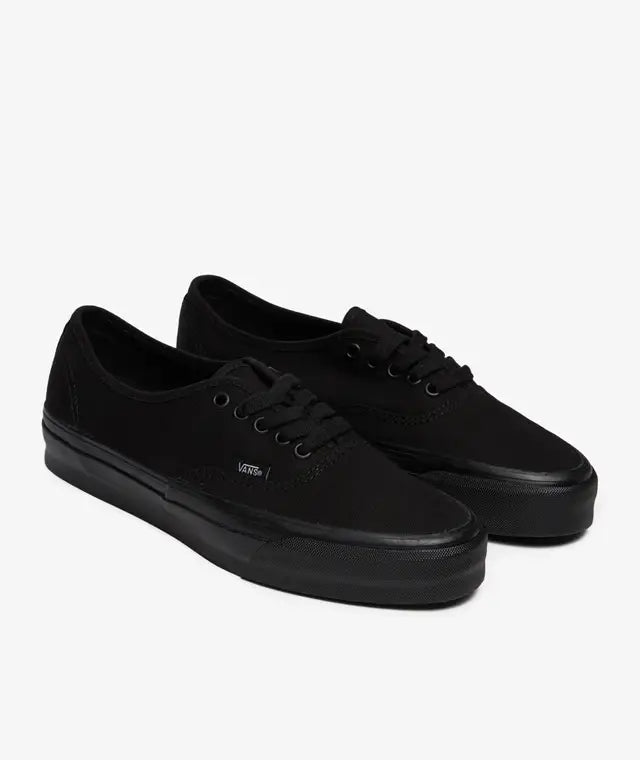 LX Premium Authentic Reissue 44 Skate Shoe