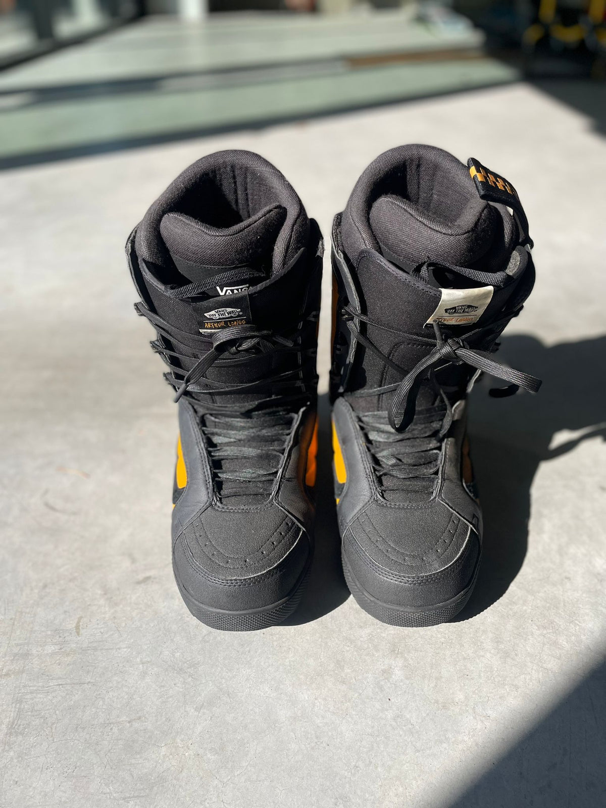 2nd Hand Hi Standard Pro (Arthur Logo) Snowboard Boots