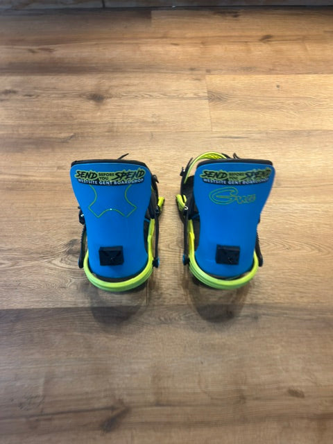 2nd Hand Axtion Snowboard Binding