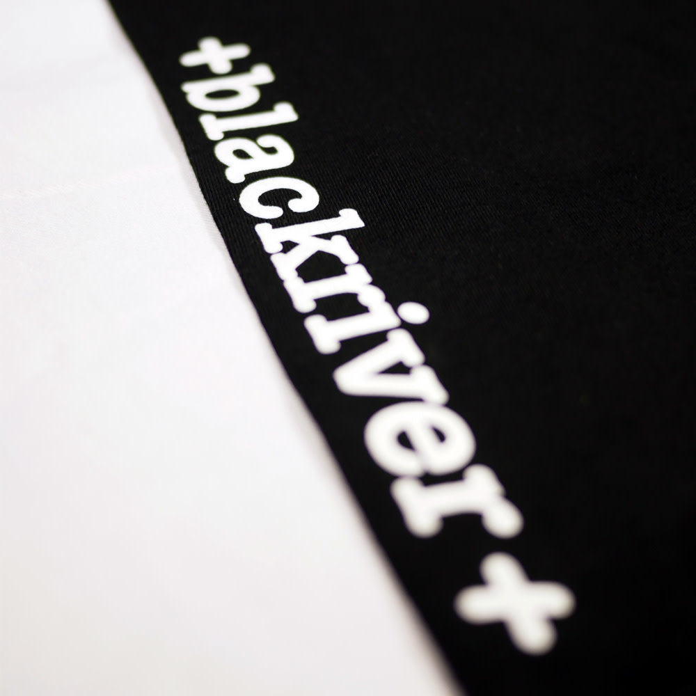 Longsleeve Skull Fingerboard T-Shirt