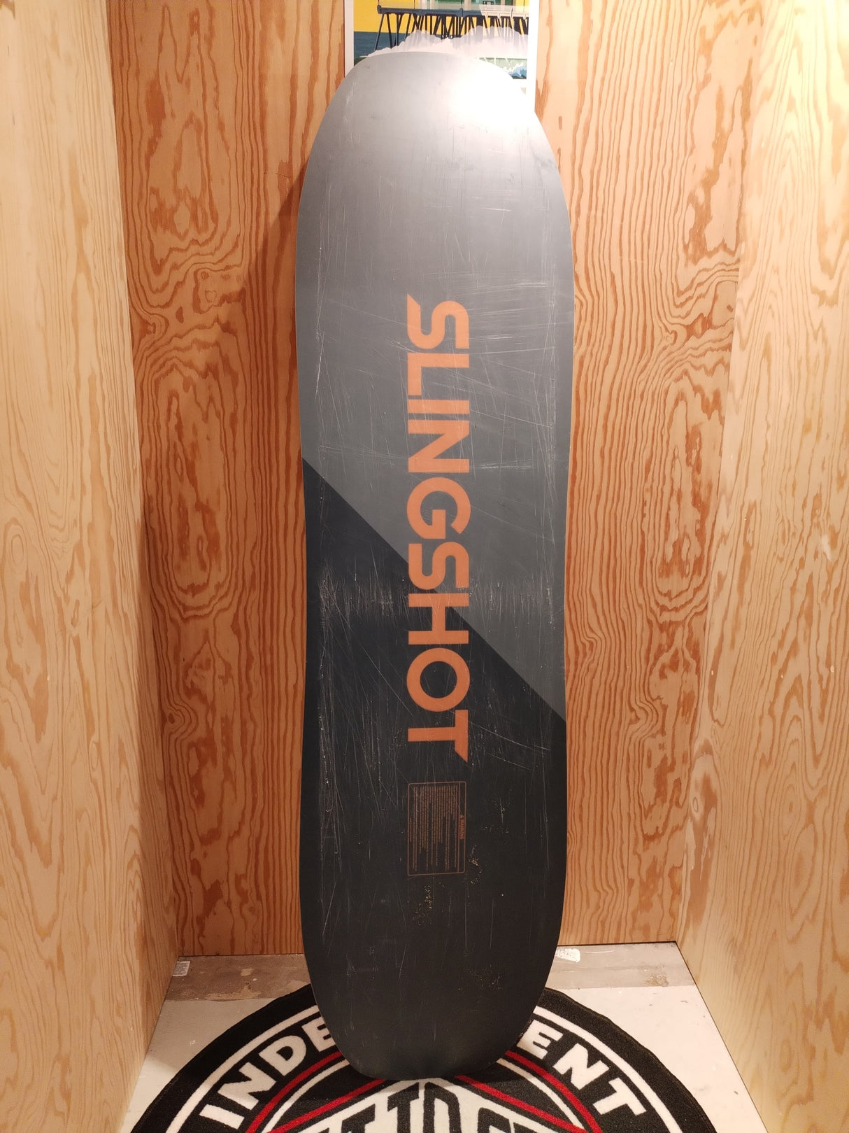 Slingshot Space Melter - 2nd Hand Wakeboard