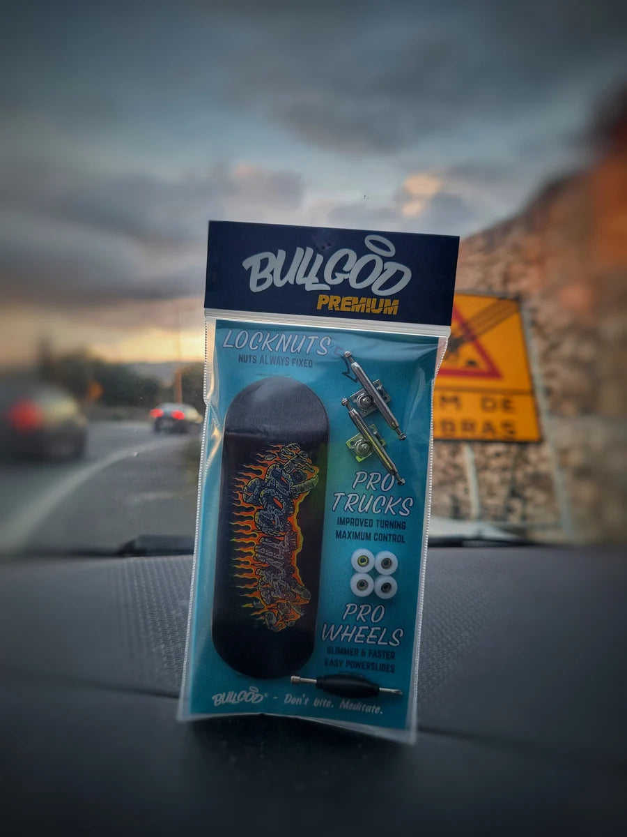 Flaming Hands Premium Fingerboard Complete