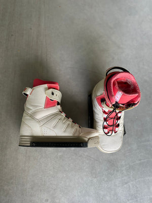 Jewel Slingshot - 2nd Hand Wakeboard Bindings