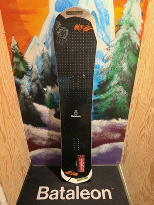 Bataleon Party Wave + 2nd Hand Snowboard
