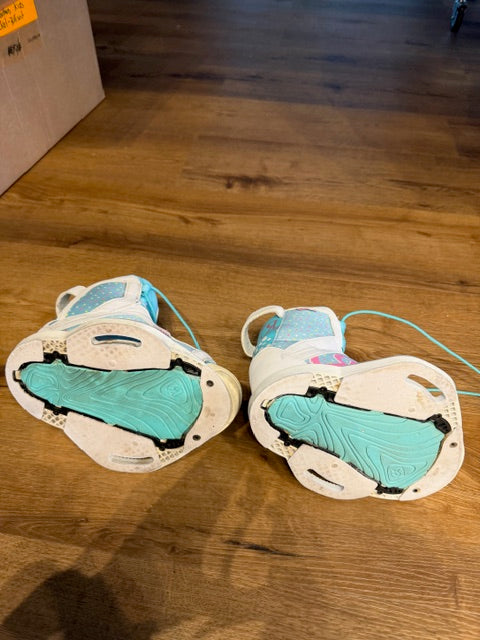 2nd Hand Kids August Open Toe Wakeboard Binding
