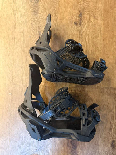 2nd Hand Supermatic Snowboard Binding