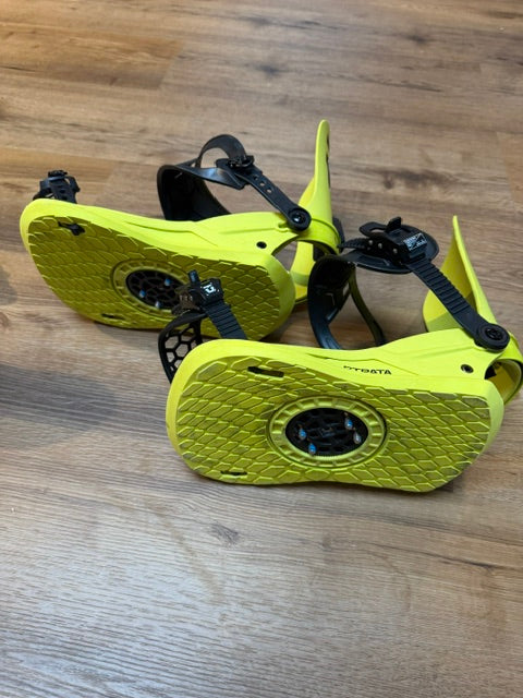 2nd Hand Strata Snowboard Binding