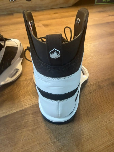 2nd Hand Terra 6X Wakeboard Binding