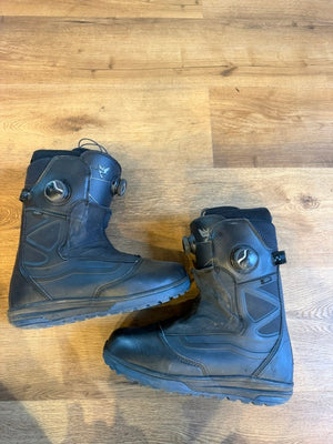 2nd Hand Verse Snowboard Boots