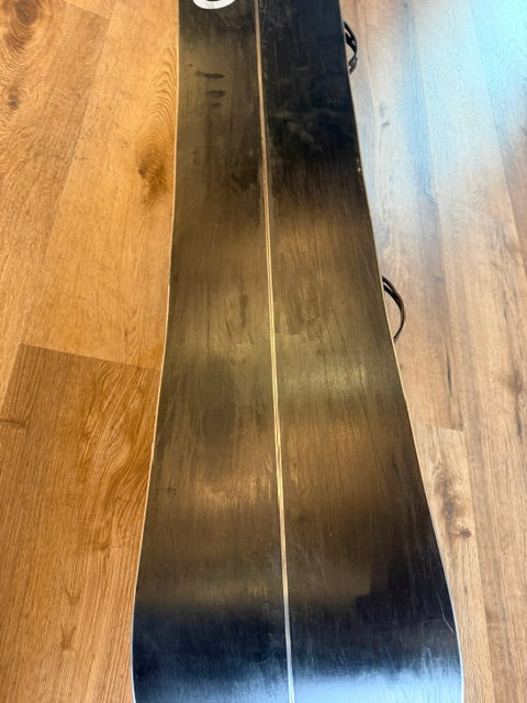 2nd Hand Banked Country Splitboard Set (Board + Bindingen + Skins)