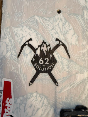2nd Hand Solution Mens Splitboard + Jones Nomad Pro Skins
