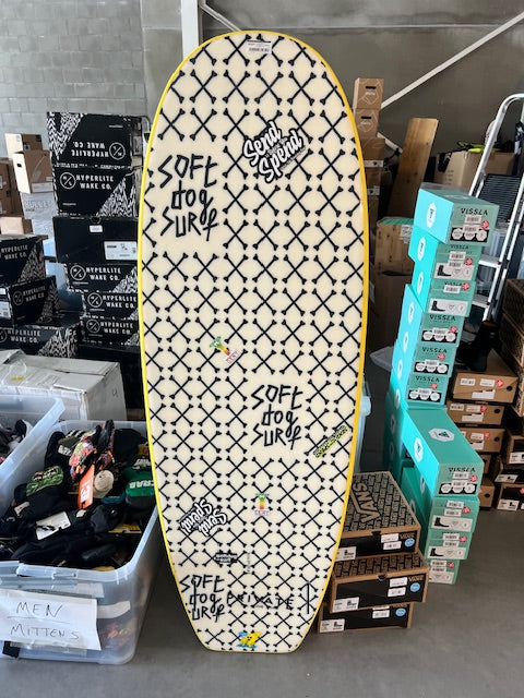 5'4" Dobermann Soft Top Surfboard + Fins (2nd hand)