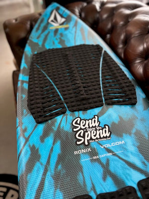 2nd Hand Ronix X Volcom Sea Captain Wakesurfer Set (incl Bungee Rope & fins)