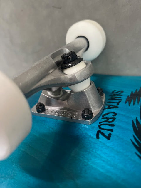 8.25" Screaming Mouth Custom Skateboard Complete