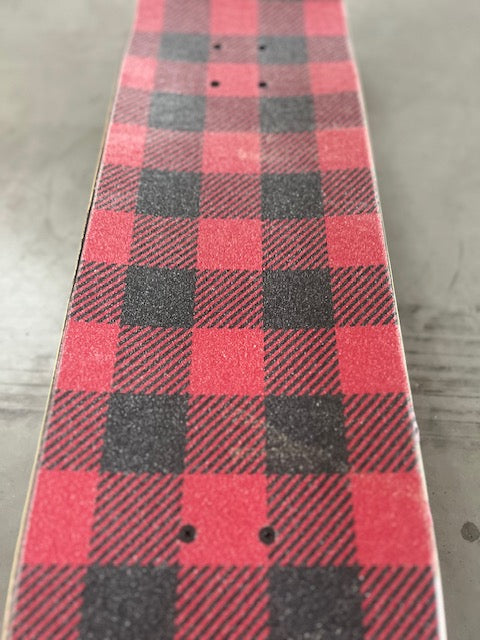 8.25" Screaming Mouth Custom Skateboard Complete