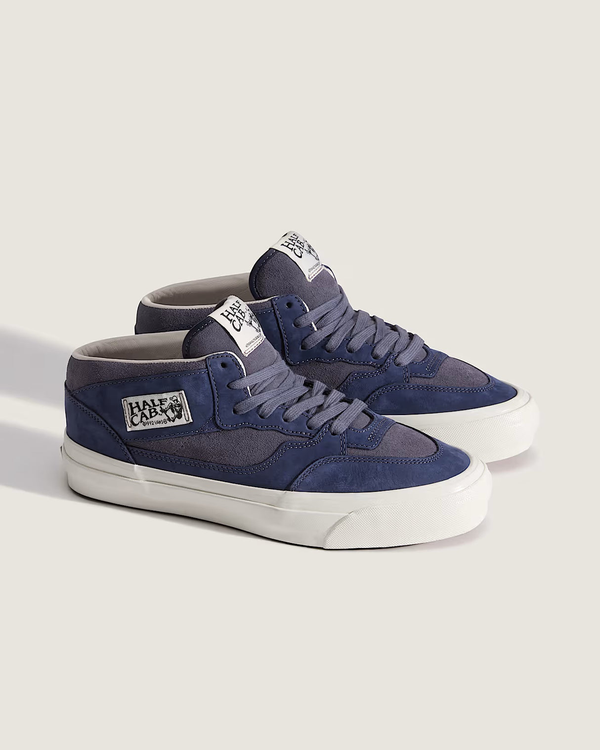 Premium LX Half Cab Reissue 33 Skate Shoe