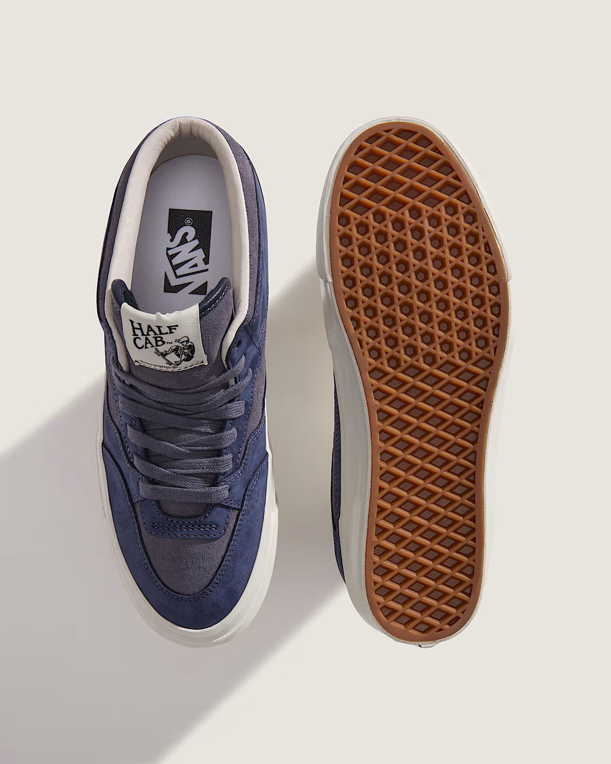 Premium LX Half Cab Reissue 33 Skate Shoe