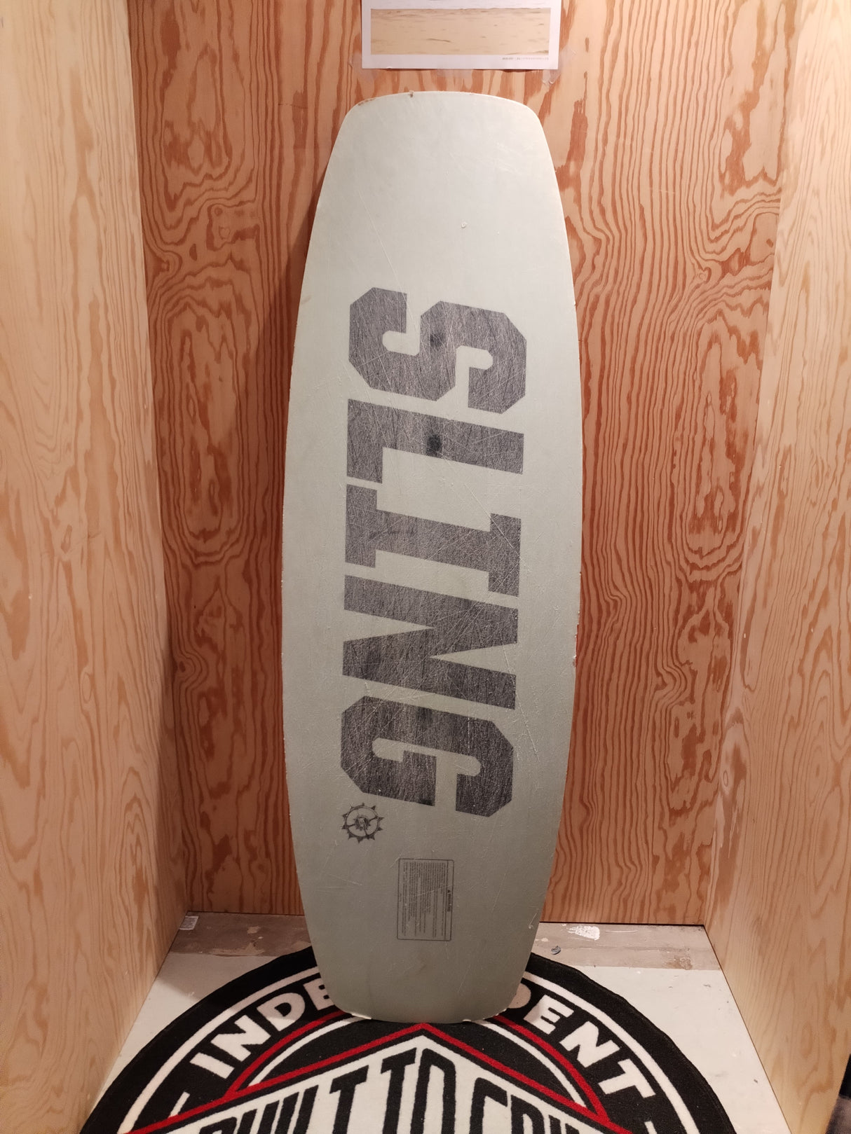 Slingshot Terrain - 2nd Hand Wakeboard