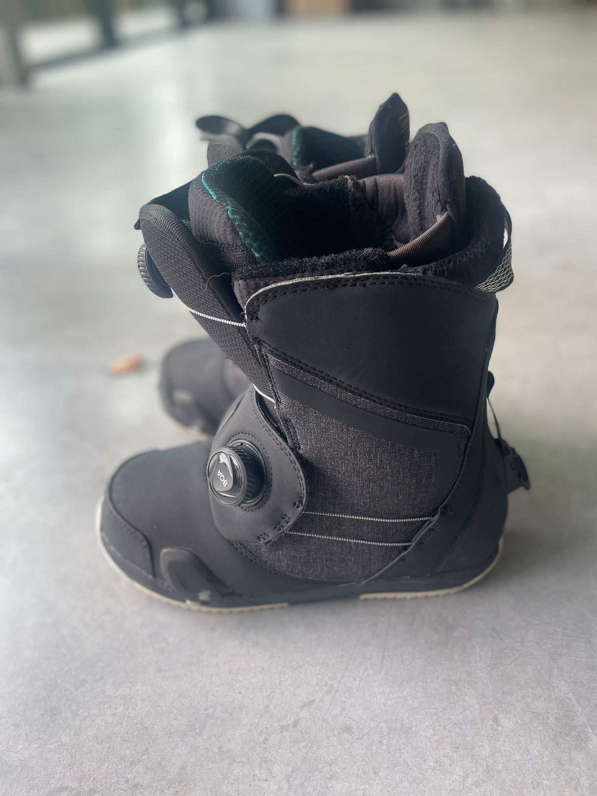 Women's Burton Felix StepON  - 2nd Hand Snowboard Boots