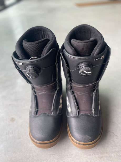 Vans Aura OG - 2nd Hand Snowboard Boots