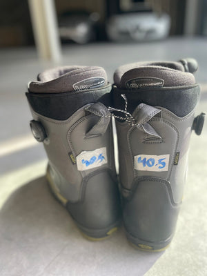 Vans Aura OG Pro - 2nd Hand Snowboard Boots