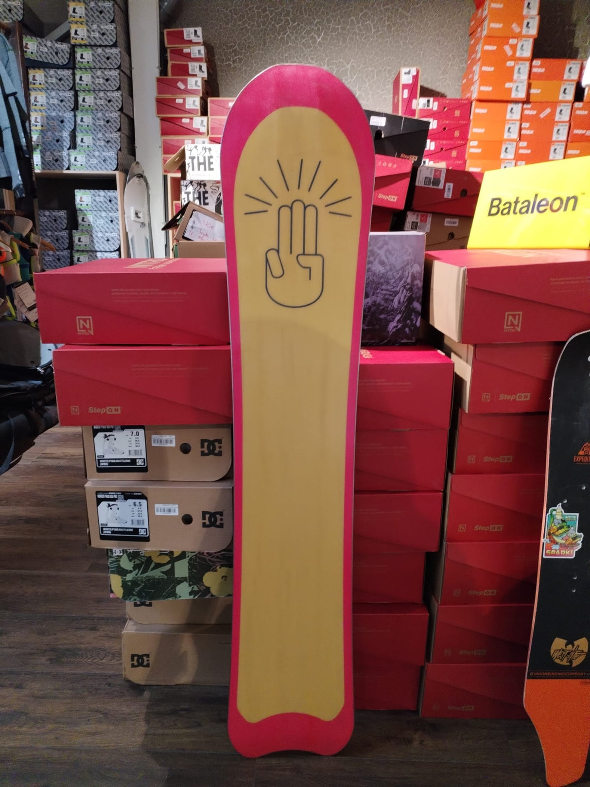 Bataleon Women's Love Powder - 2nd Hand Snowboard