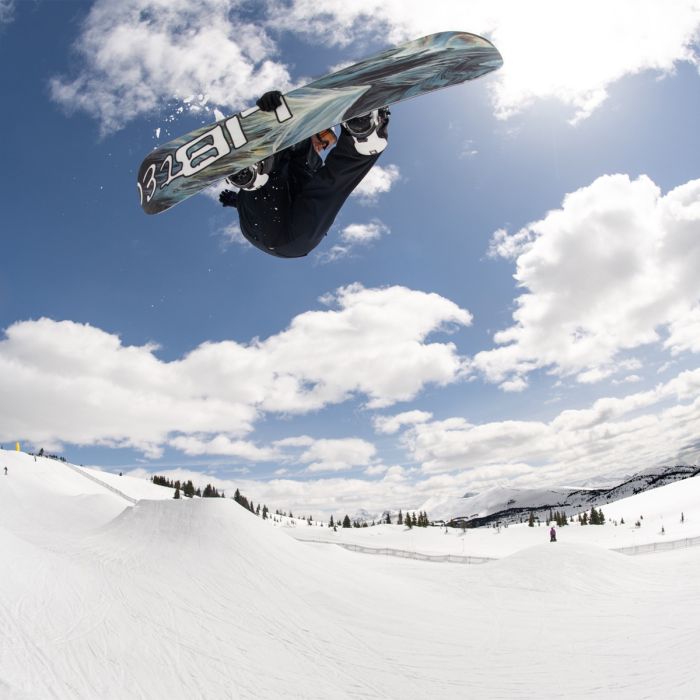 Dynamo Snowboard