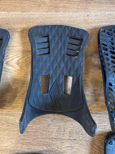 2nd Hand Exile Highback Set