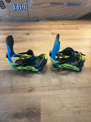 2nd Hand Axtion Snowboard Binding
