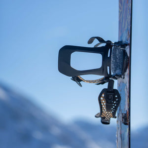 Atom Snowboard Binding