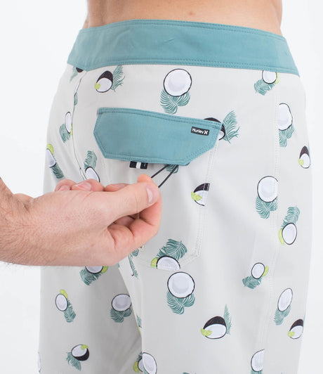 18" Phantom-Eco Classic Bone Boardshort
