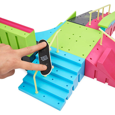 Neon Mega Park X-Connect Creator, Glow-in-The-Dark Customizable Ramp Set (+ 2 Fingerboards)